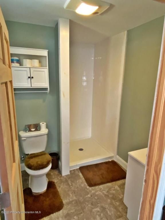 273 Daleville Hwy, Covington Township, PA 18444